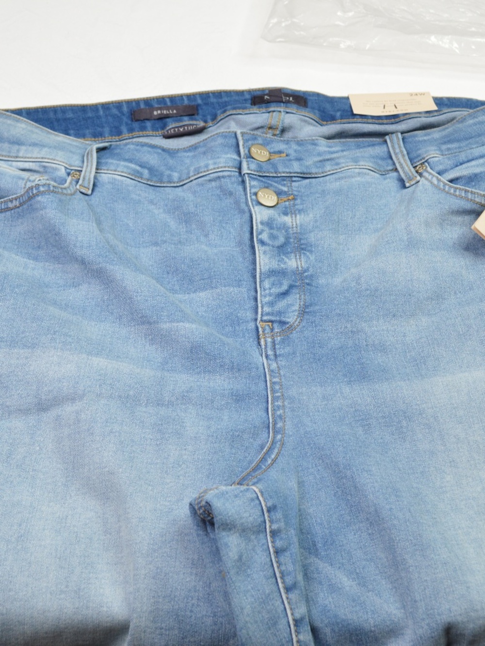 NYDJ Briella Shorts 24W Roll Cuff Denim Jean Plus Size Women NEW - Biscayne - Picture 3 of 7